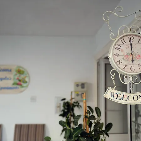 Angela's Luxury * Larnaka
