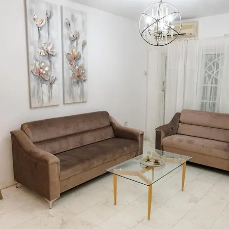 Angela's Luxury Larnaka