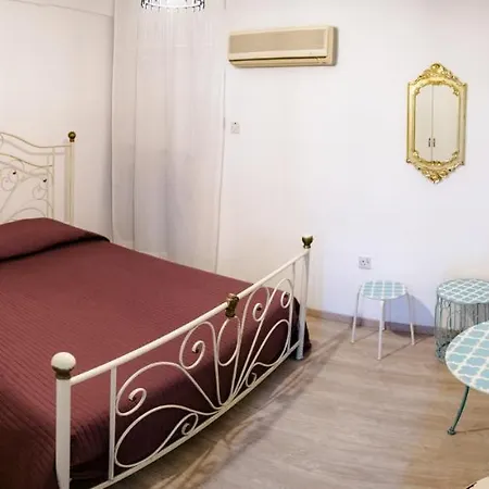 Angela's Luxury * Larnaka
