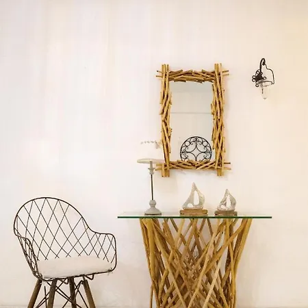 Angela's Luxury Apartment Larnaca