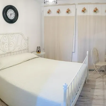 Angela's Luxury Apartment